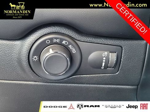 Certified 2025 Dodge Durango GT AWD/4WD image 13