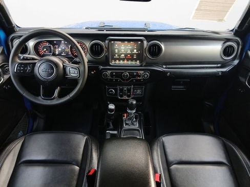 Used 2023 Jeep Gladiator Sport AWD/4WD image 20