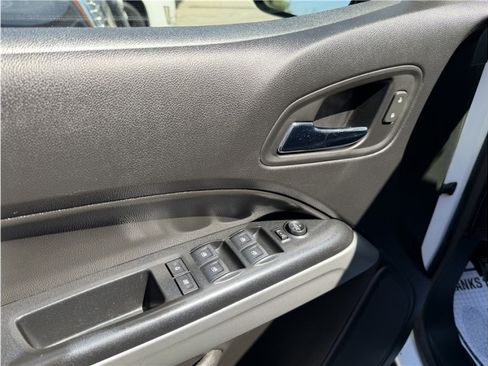 Used 2018 Chevrolet Colorado ZR2 AWD/4WD image 16