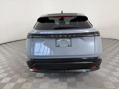 Used 2025 Nissan Ariya AWD image 6