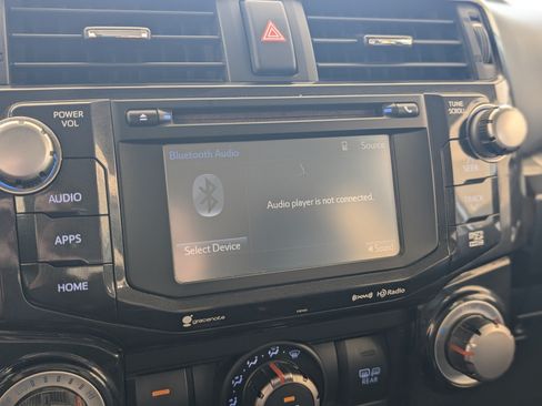 Used 2016 Toyota 4Runner Trail AWD/4WD image 28