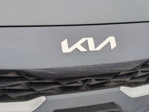 Used 2022 Kia Forte LXS image 10