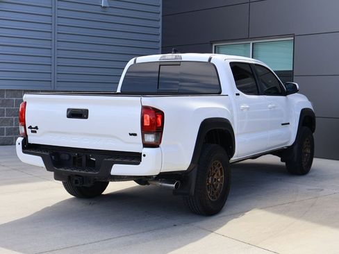 Used 2023 Toyota Tacoma 4x4 Double Cab w/ Trail Edition image 5