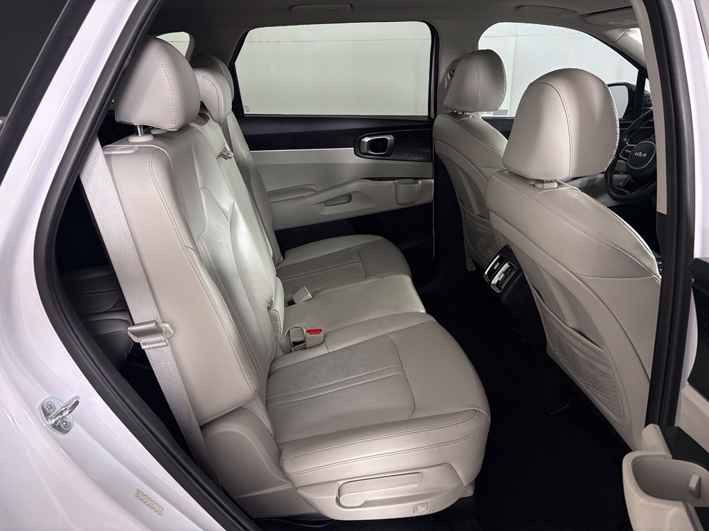 Used 2022 Kia Sorento S w/ Panoramic Sunroof Package FWD image 45