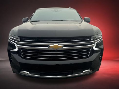 Certified 2022 Chevrolet Tahoe LT w/ LT Signature Plus Package AWD/4WD image 2