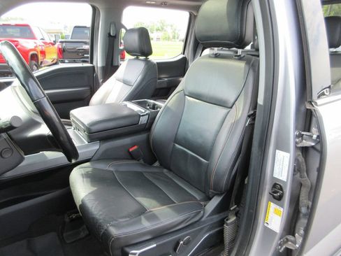Used 2021 Ford F150 Lariat w/ Equipment Group 502A High AWD/4WD image 22