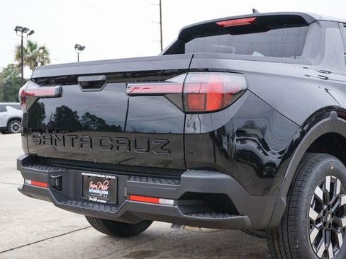 New 2026 Hyundai Santa Cruz SE FWD image 5