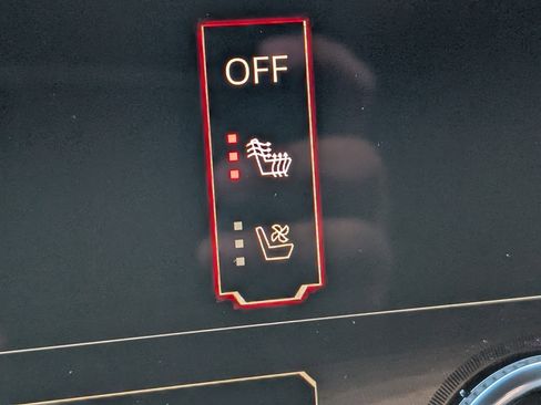 Used 2024 GMC Acadia Denali w/ Super Cruise Package image 34