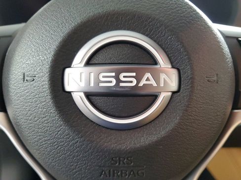 Used 2024 Nissan Sentra SV w/ SV Premium Package image 22