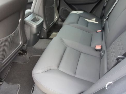 New 2026 Volvo XC60 B5 Plus w/ Protection Package Premier image 25