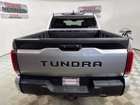 Used 2023 Toyota Tundra SR5 w/ SR5 Premium Package RWD image 4
