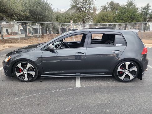 Used 2016 Volkswagen GTI SE image 4