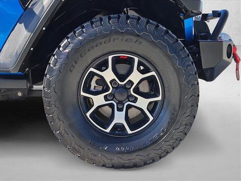 Used 2022 Jeep Wrangler Unlimited Rubicon w/ LED Lighting Group image 23