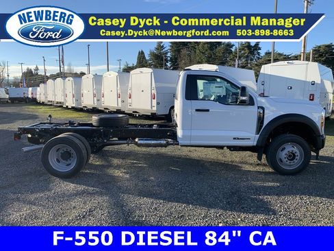 New 2024 Ford F550 4x4 Regular Cab Super Duty image 4