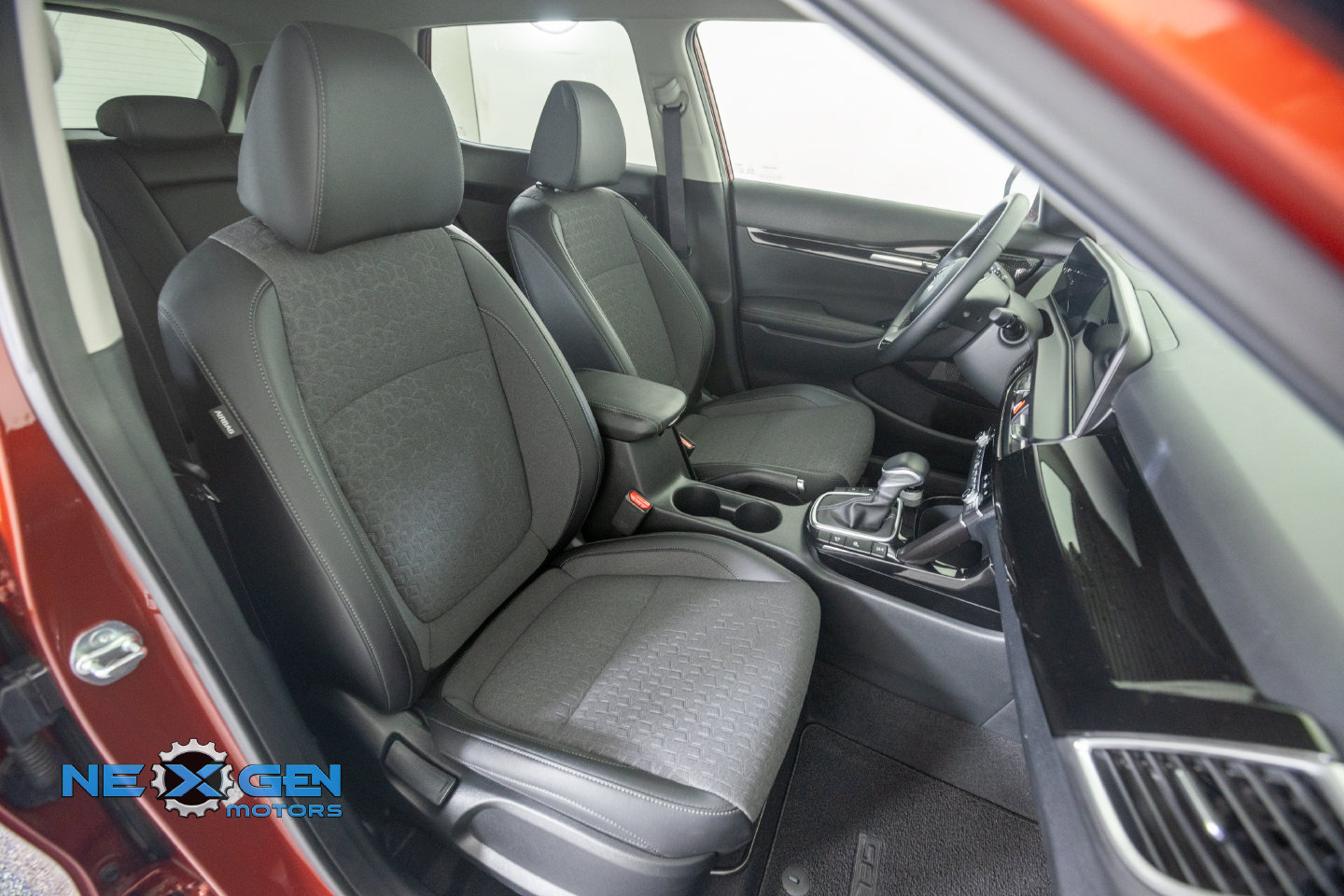 Used 2025 Kia Seltos S AWD/4WD image 10
