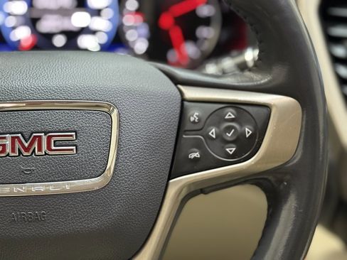 Used 2020 GMC Acadia Denali image 24