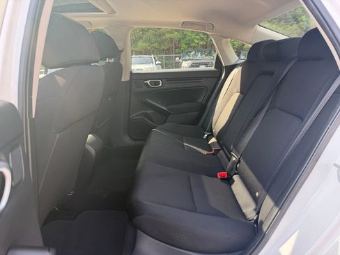 Used 2022 Honda Civic EX image 11
