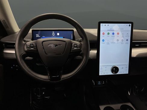 Used 2022 Ford Mustang Mach-E California Route 1 image 5