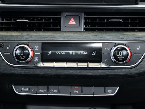 Used 2022 Audi A4 2.0T Premium Plus image 33