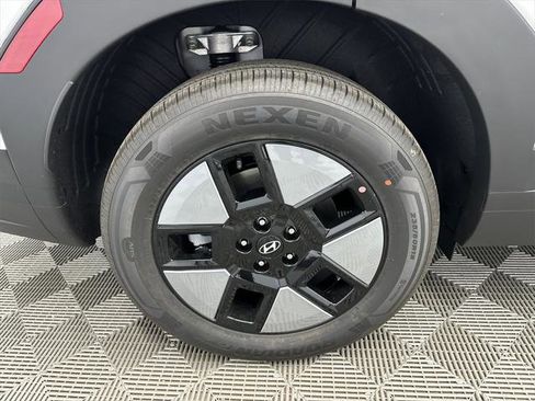 New 2026 Hyundai Santa Fe SE image 17