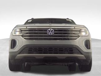 Used 2025 Volkswagen Atlas SE video 2