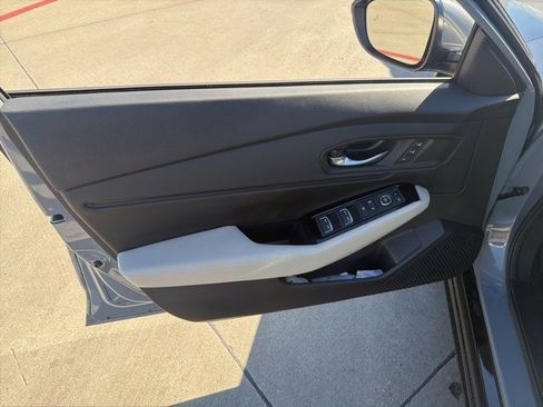 Certified 2025 Honda Accord Touring image 11