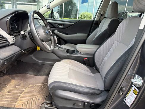Used 2024 Subaru Outback Premium AWD/4WD image 14