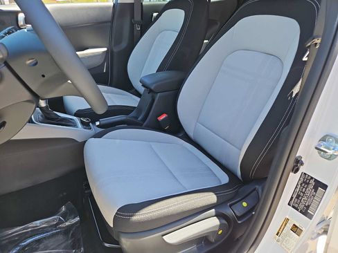 Used 2026 Hyundai Venue SEL FWD image 15