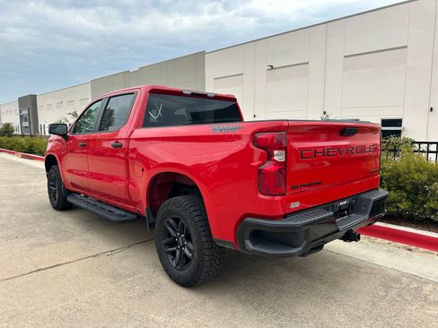 Used 2024 Chevrolet Silverado 1500 Custom Trail Boss w/ Dark Appearance Package AWD/4WD image 7