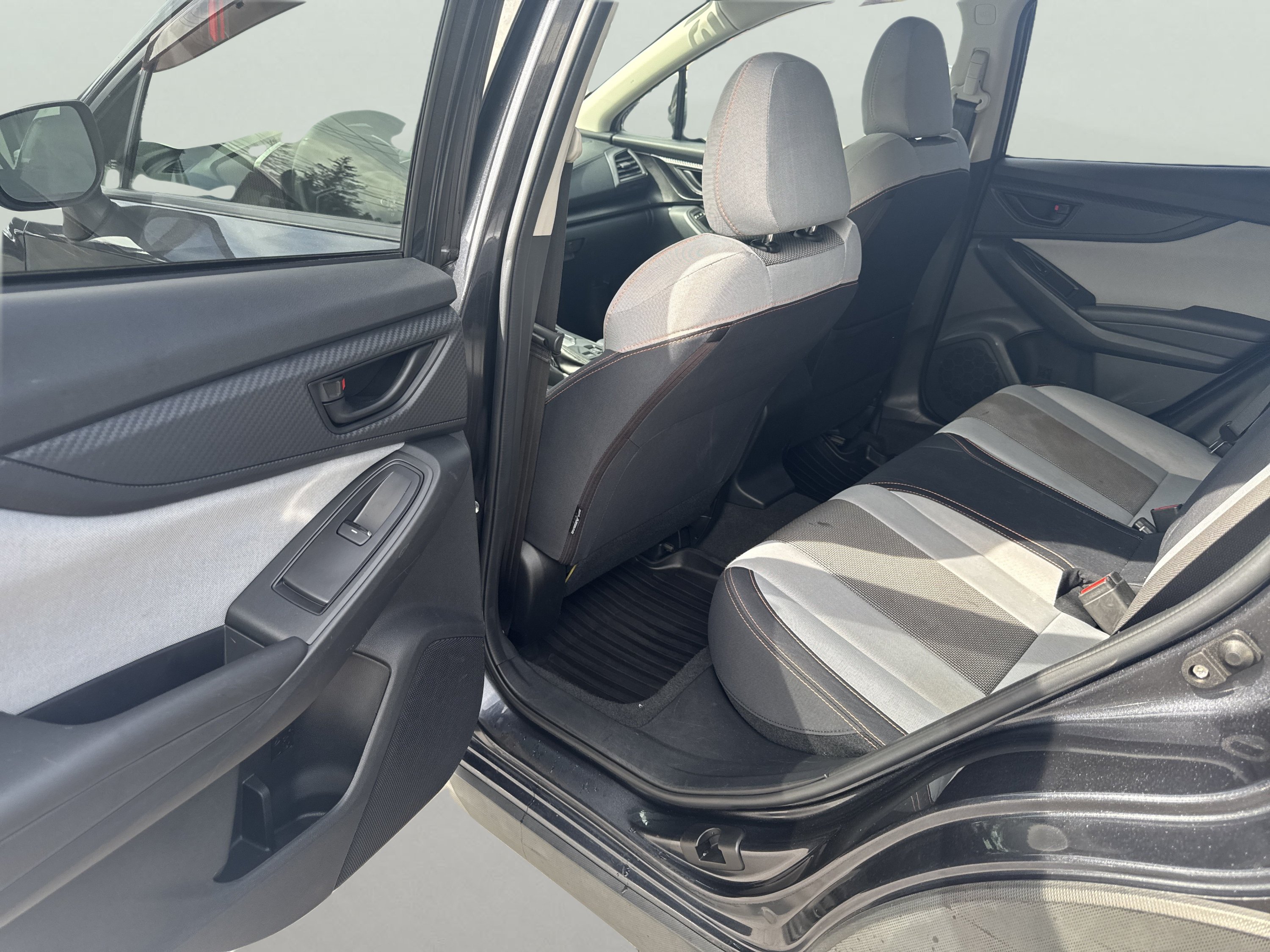 Used 2018 Subaru Crosstrek 2.0i Premium AWD/4WD image 18