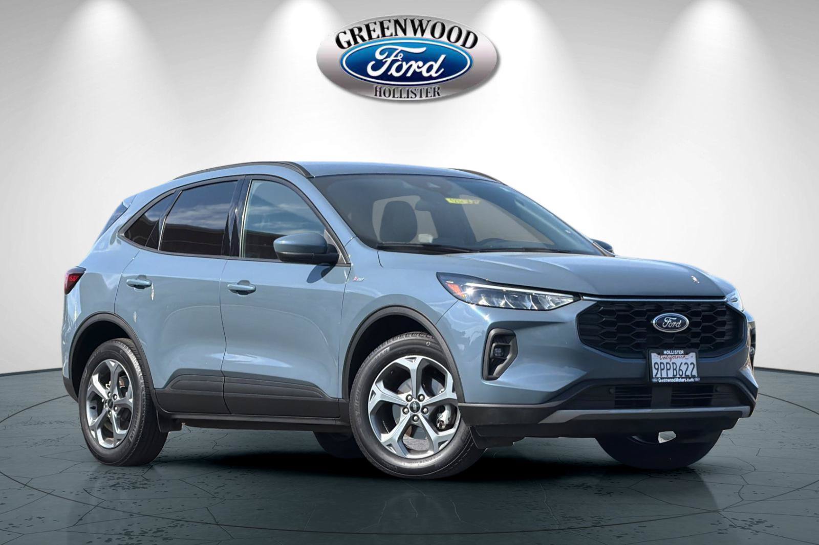 Certified 2025 Ford Escape ST-Line Select AWD/4WD image 1