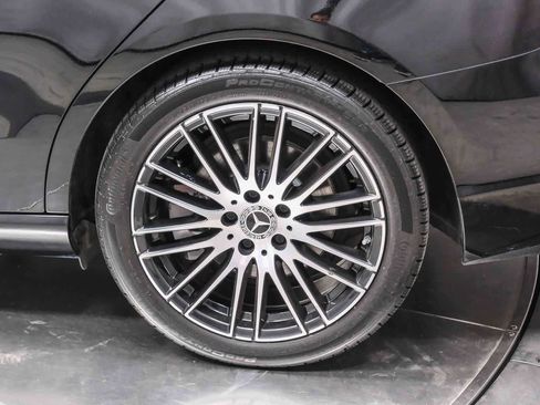 Certified 2024 Mercedes-Benz C 300 Sedan image 9