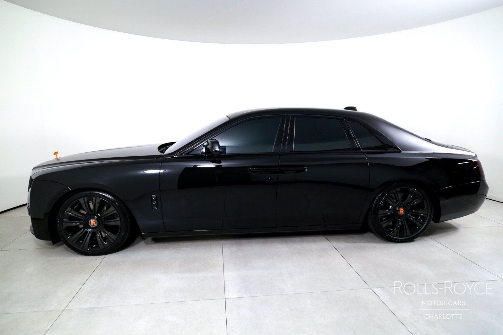 Used 2024 Rolls-Royce Ghost AWD/4WD image 3