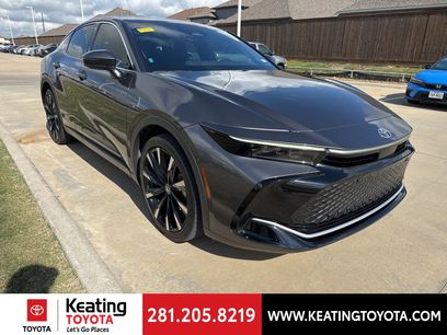 Used 2023 Toyota Crown Platinum