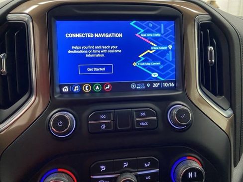 Used 2022 Chevrolet Silverado 2500 High Country w/ Safety Package II image 11