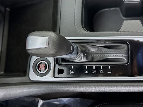 Used 2025 Nissan Sentra SV image 20