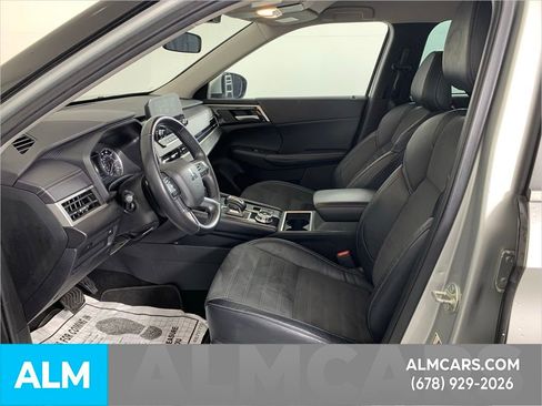 Used 2023 Mitsubishi Outlander SE Black Edition image 8