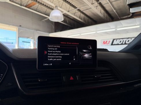 Used 2018 Audi SQ5 Prestige w/ Prestige Package image 28