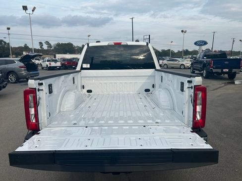 New 2026 Ford F250 XLT w/ FX4 Off-Road Package image 10