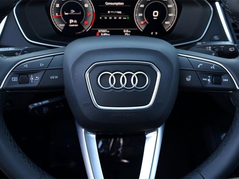 Used 2023 Audi Q5 2.0T Premium Plus w/ Premium Plus Package image 18