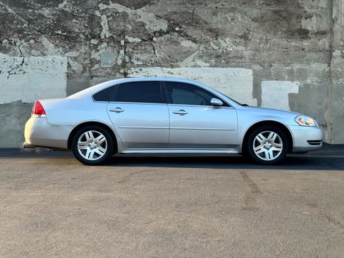 Used 2012 Chevrolet Impala LT image 3