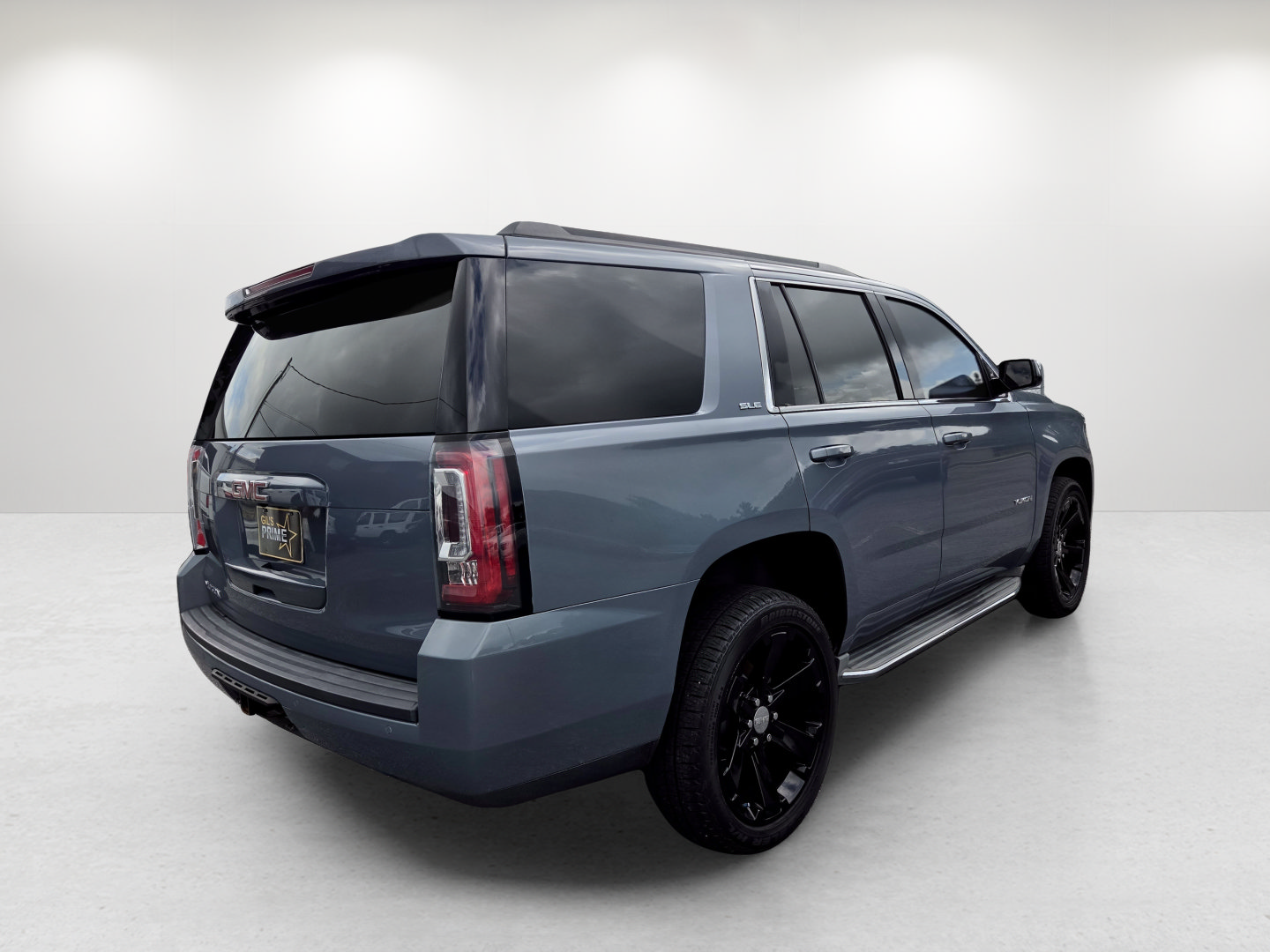 Used 2016 GMC Yukon SLE w/ Convenience Package RWD image 5