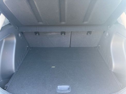 Used 2025 Hyundai Kona SEL image 24