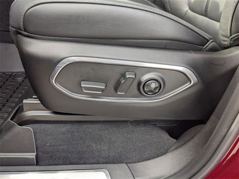 New 2025 Jeep Wagoneer Series II image 13