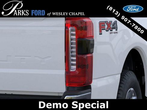 New 2026 Ford F350 Lariat w/ Chrome Package image 21