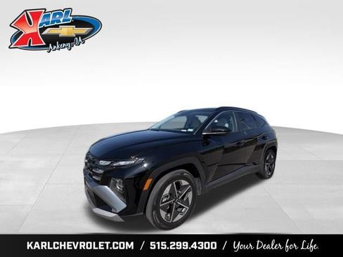 Used 2025 Hyundai Tucson SEL FWD image 1