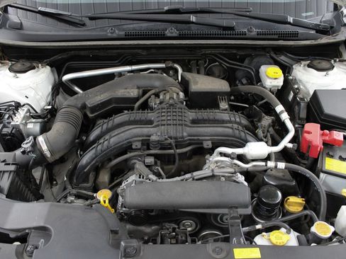 Used 2024 Subaru Crosstrek 2.0i Premium AWD/4WD image 41