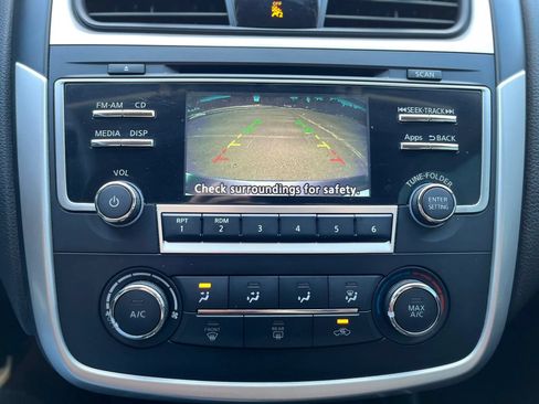 Used 2016 Nissan Altima 2.5 S w/ Power Driver Seat Package FWD image 15
