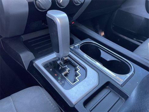 Used 2015 Toyota Tundra SR5 w/ SR5 Upgrade Package image 20