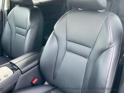 Used 2023 Nissan Rogue SV w/ SV Premium B Package FWD image 9